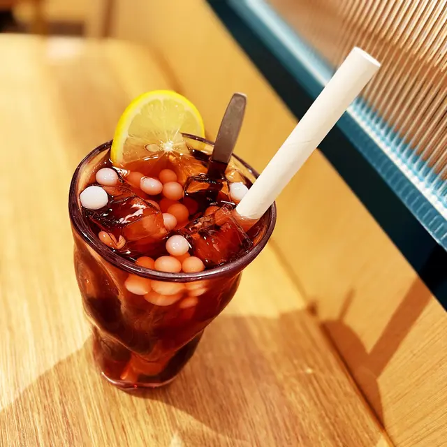 葡萄特飲配乳酸爆珠