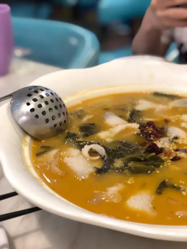 招牌老壇酸菜魚