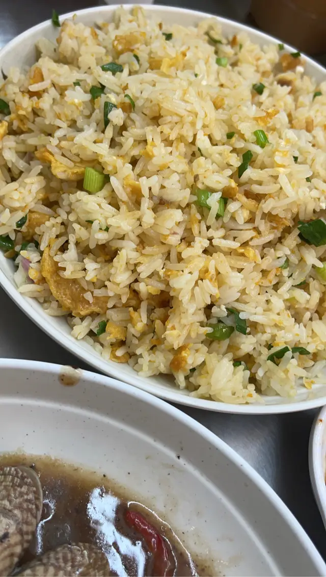 野食太普通 只影左一張相