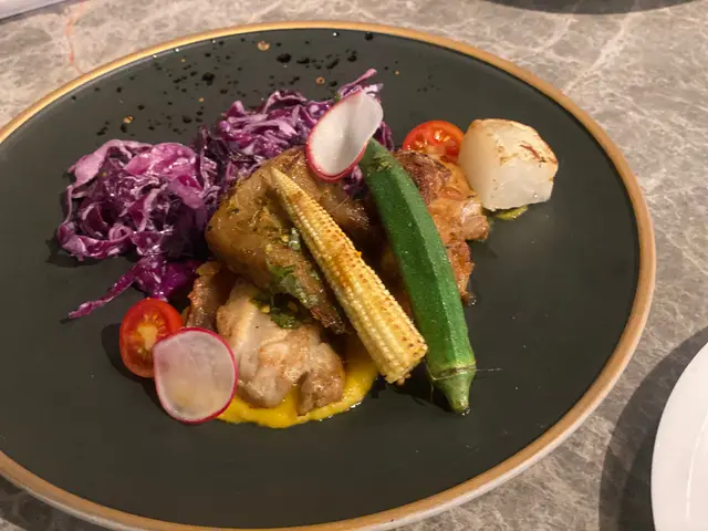 招牌西班牙黑毛豬腩配黑毛豬頸