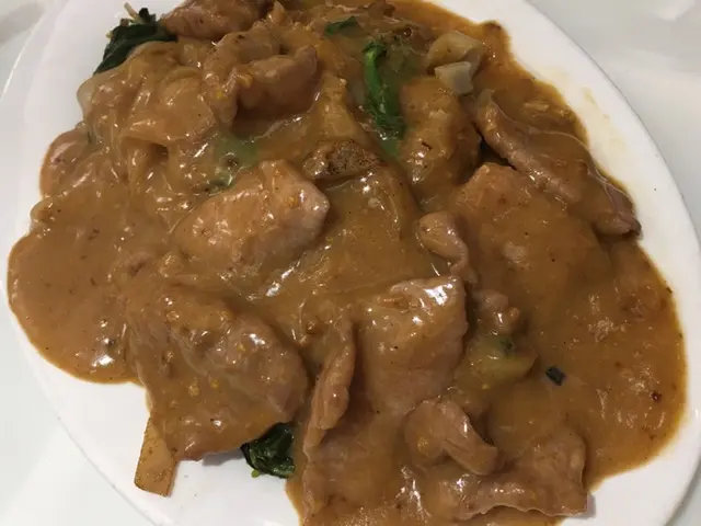 沙嗲牛肉炒河粉