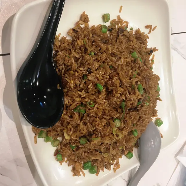 差不多枱枱都叫的招牌炒飯，食到豆豉鯪魚粒同切粒豆，感覺十分香港地道口味，又具創意