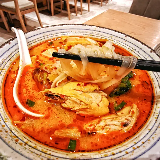 冬蔭海南雞湯河