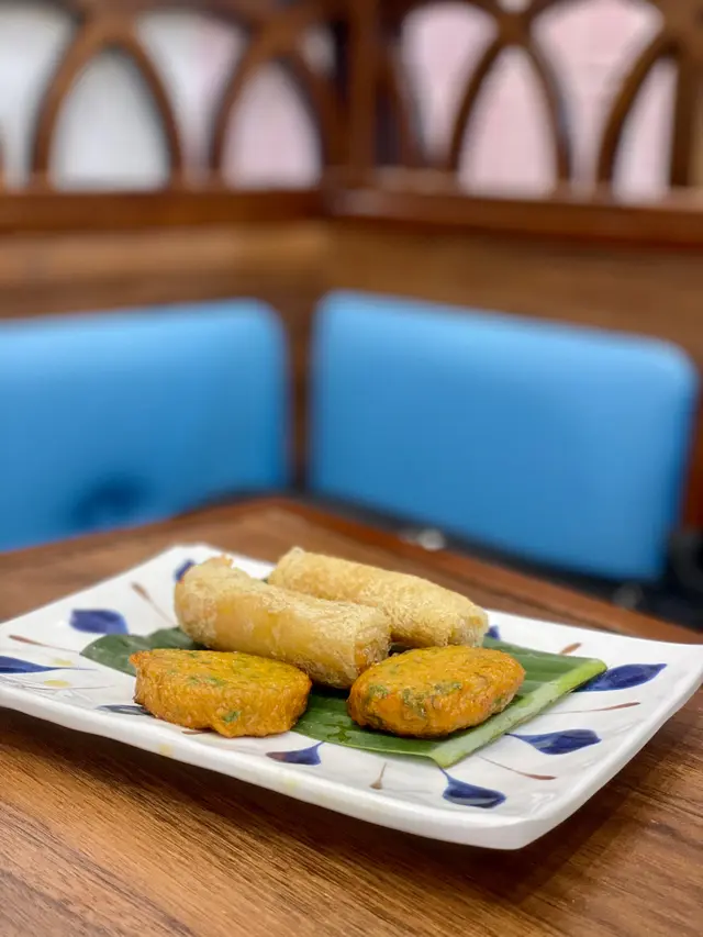 小食拼盤(春卷+魚餅)