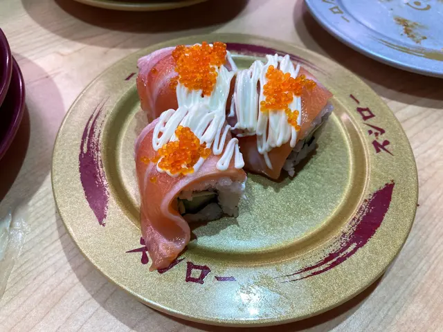 三文魚牛油果卷