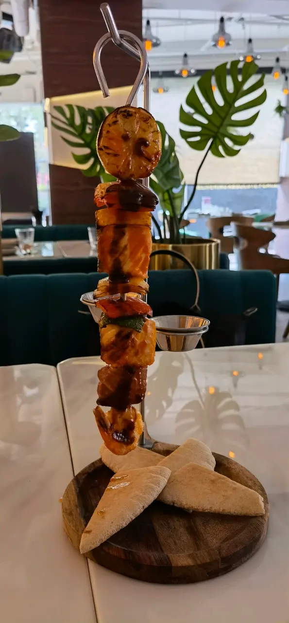 海鮮拼盤串燒