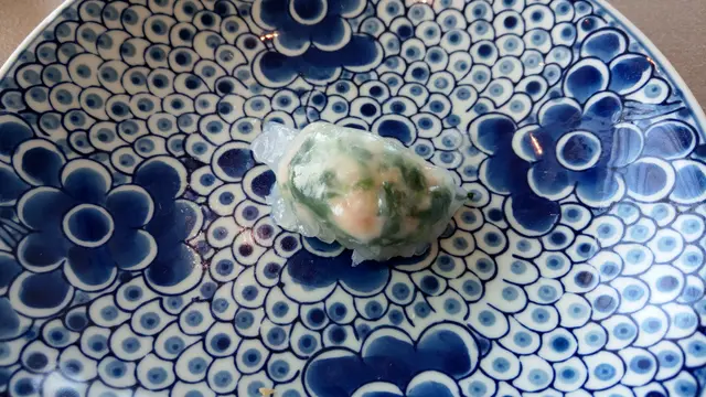 晶瑩剔透的外皮