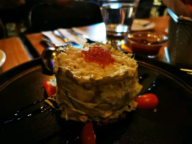 蟹肉牛油果沙律