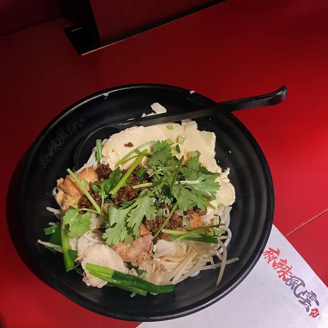 香滑豆腐花米線