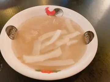 花膠椰子燉雞湯