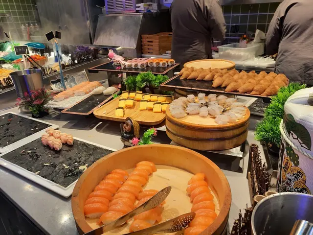 壽司，日式冷盤