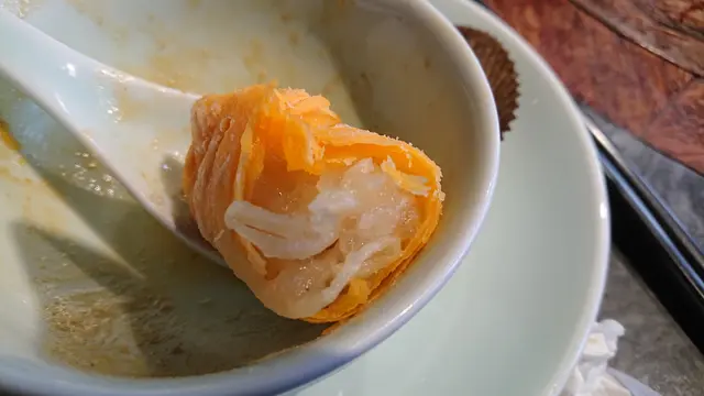 內有滿滿的蘿蔔絲