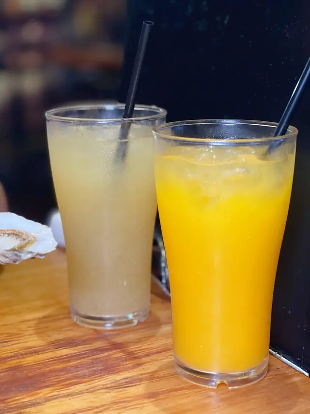 菠蘿及芒果特飲