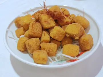 椒盐一口豆腐粒