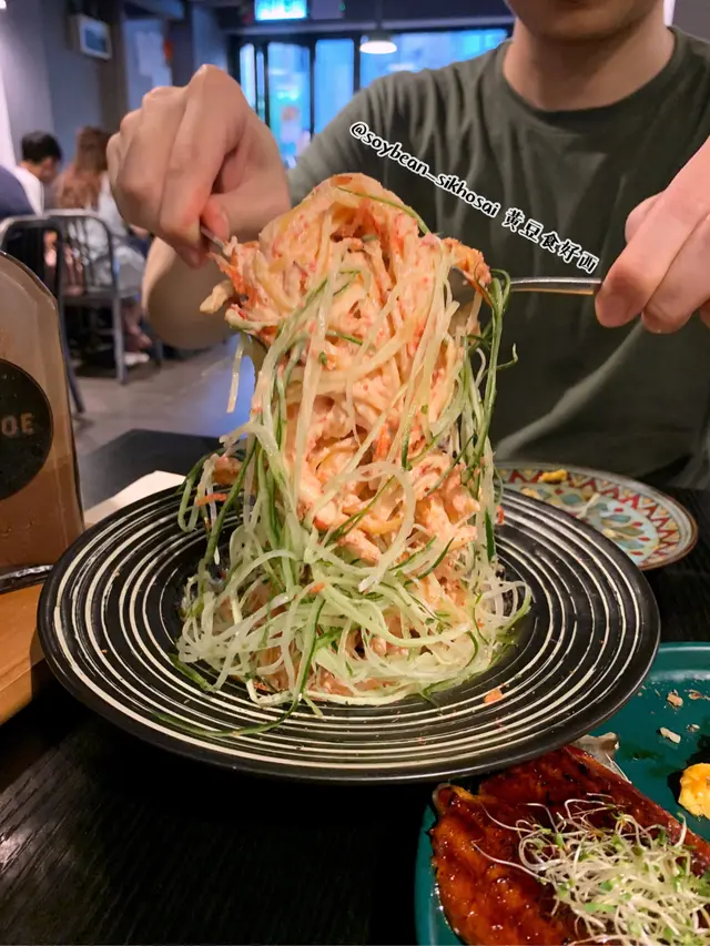 明太籽櫻花蝦配青瓜絲扁意粉