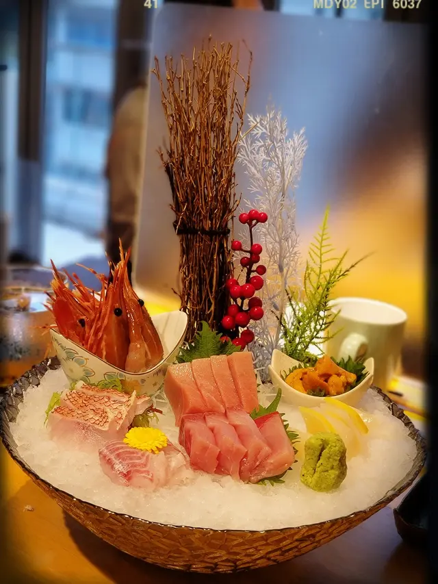 特上刺身拼盤（$880/四人份）