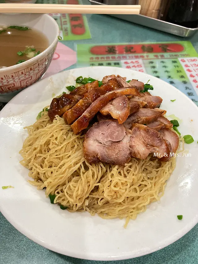 叉燒撈麵Stirred noodle with Char Siu