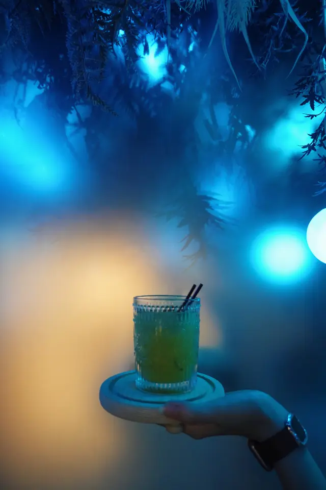 ɢᴏʟᴅᴇɴ ᴍɪsᴛ . ✦ 🧊𓈒 * 🌫˚ ⊹🍍