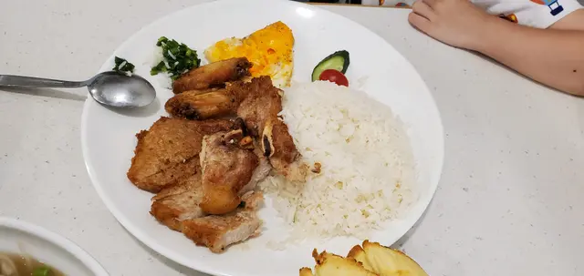 香茅豬扒雞翼飯