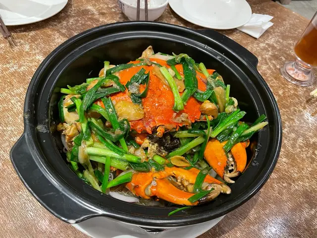 姜葱粉絲肉蟹煲