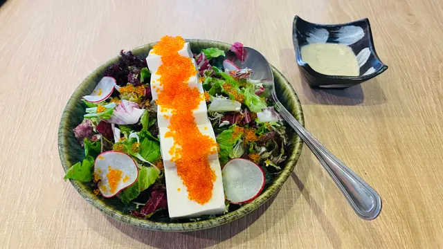 胡麻豆腐沙律