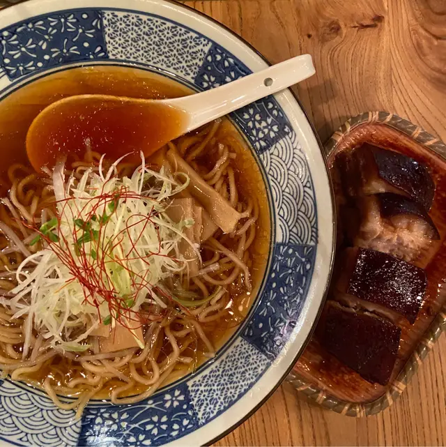 九味醬油湯拉麵