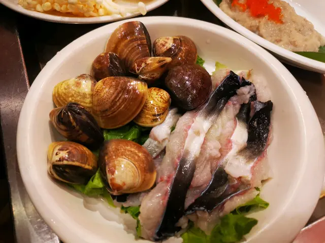 多款食材中,最好的是沙白蜆