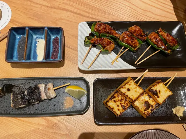 甜椒釀雞肉、燒豆腐、白鰻