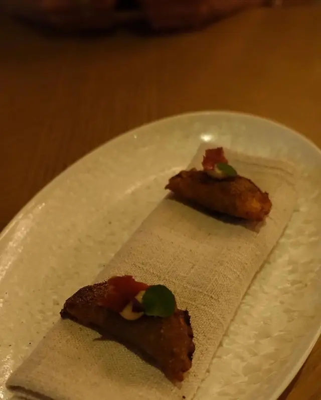 𝔸𝕞𝕦𝕤𝕖 𝔹𝕠𝕦𝕔𝕙𝕖