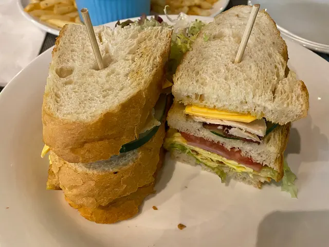 Club  Sandwiches  
