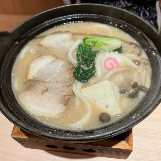 日式叉燒豚骨鍋燒烏冬