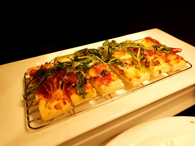 野菌西班牙火腿薄餅