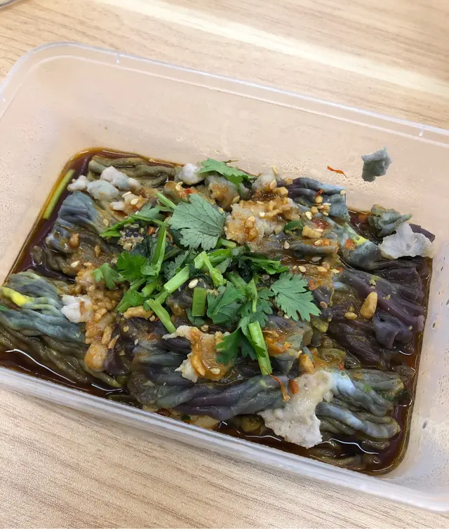石磨雞蛋豬肉腸粉  (黑米)