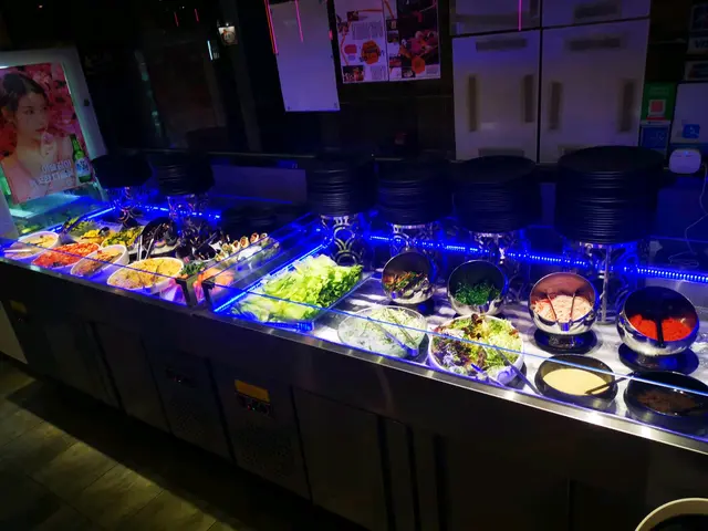 冷盤海鮮、沙律及前菜有不少選擇