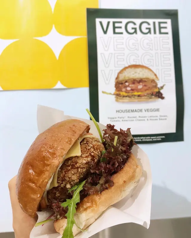 自家製素菜餅漢堡