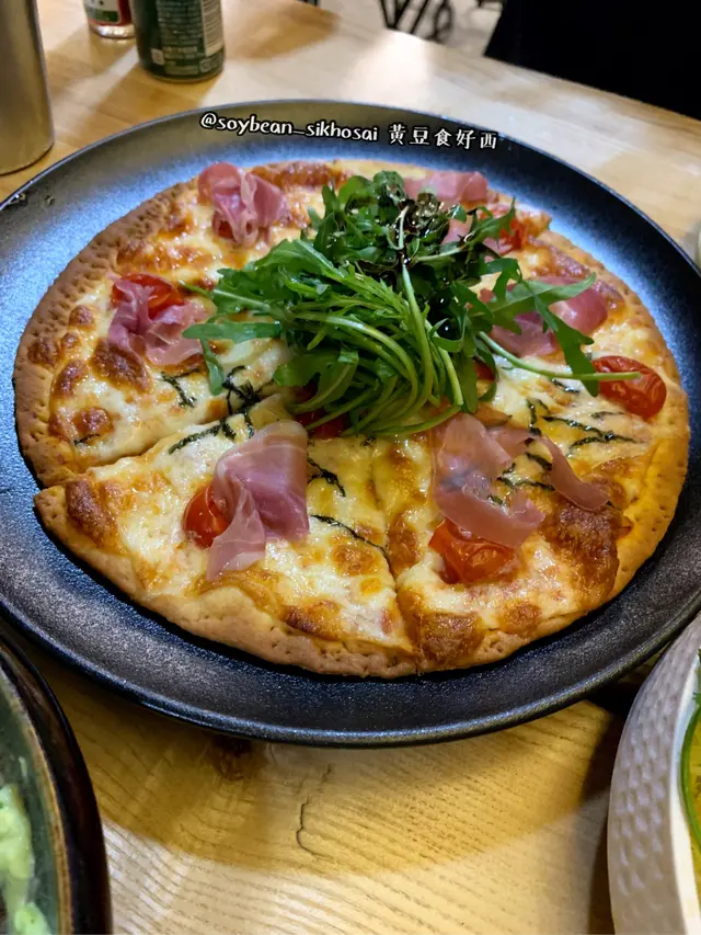 風乾火腿瑪嘉莉塔薄餅