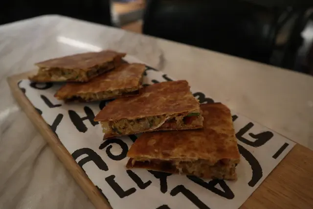 意大利肉腸芝士餡餅