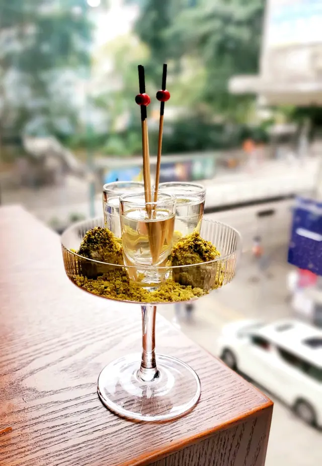 棒棒鵝肝配日本清酒