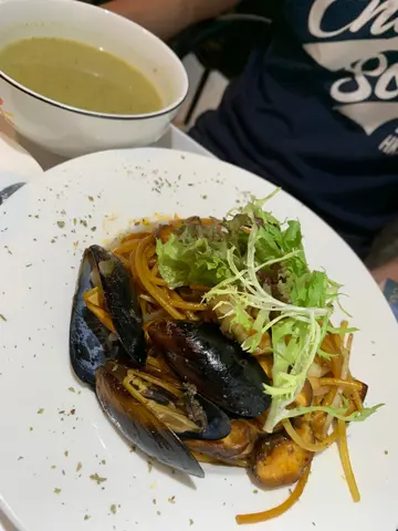 自家制麻辣酱海鲜意粉