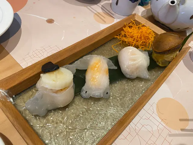 鮑魚燒賣,帶子餃,蝦餃、金魚餃