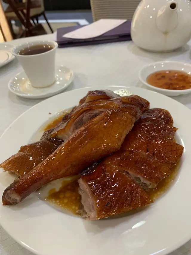 雖然皮唔夠脆，但肉質好鮮嫩多汁👍🏻