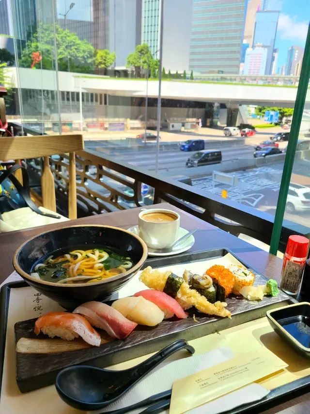 精選壽司加配烏冬