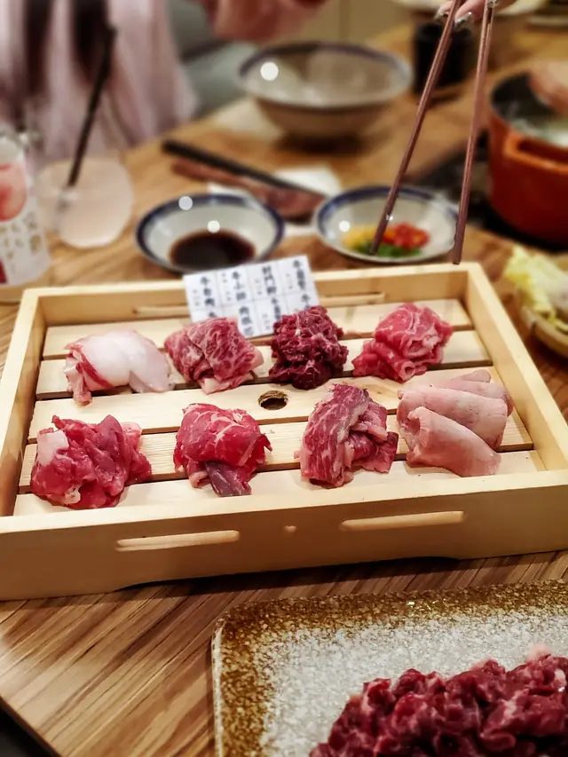 牛八両·牛吽拼