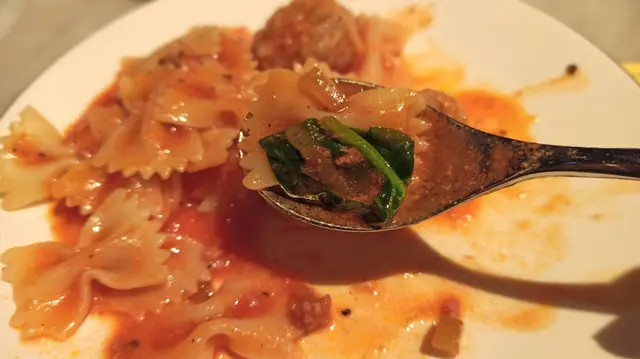 蕃茄湯肉丸蝴蝶粉(Farfalle)