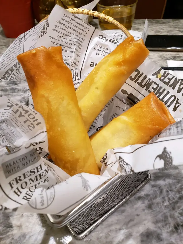 好特別嘅點心，食嘅時候大家小心熱，水煮魚嘅味道好出，而且真係有魚肉，並唔係太過辣