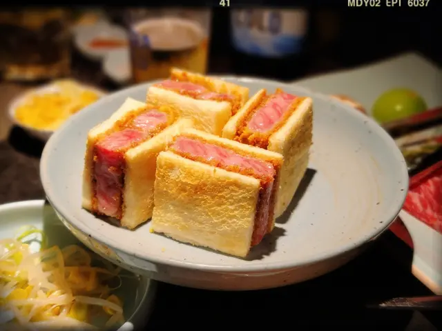 和牛三文治（$318）