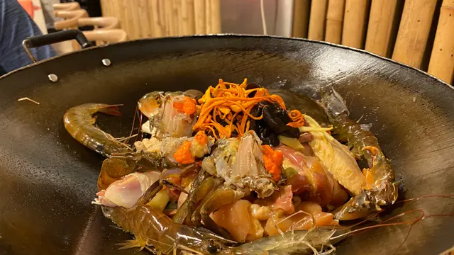 一開始已經覺得好豐富