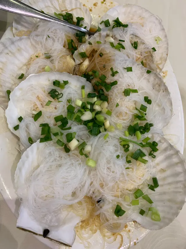 蒜蓉粉絲蒸扇貝