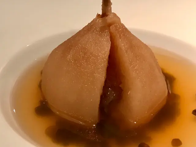 燕窩葛仙燉雪梨