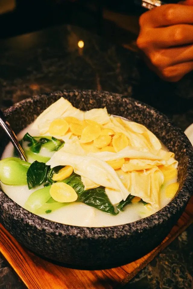 銀杏鮮腐竹扒時蔬